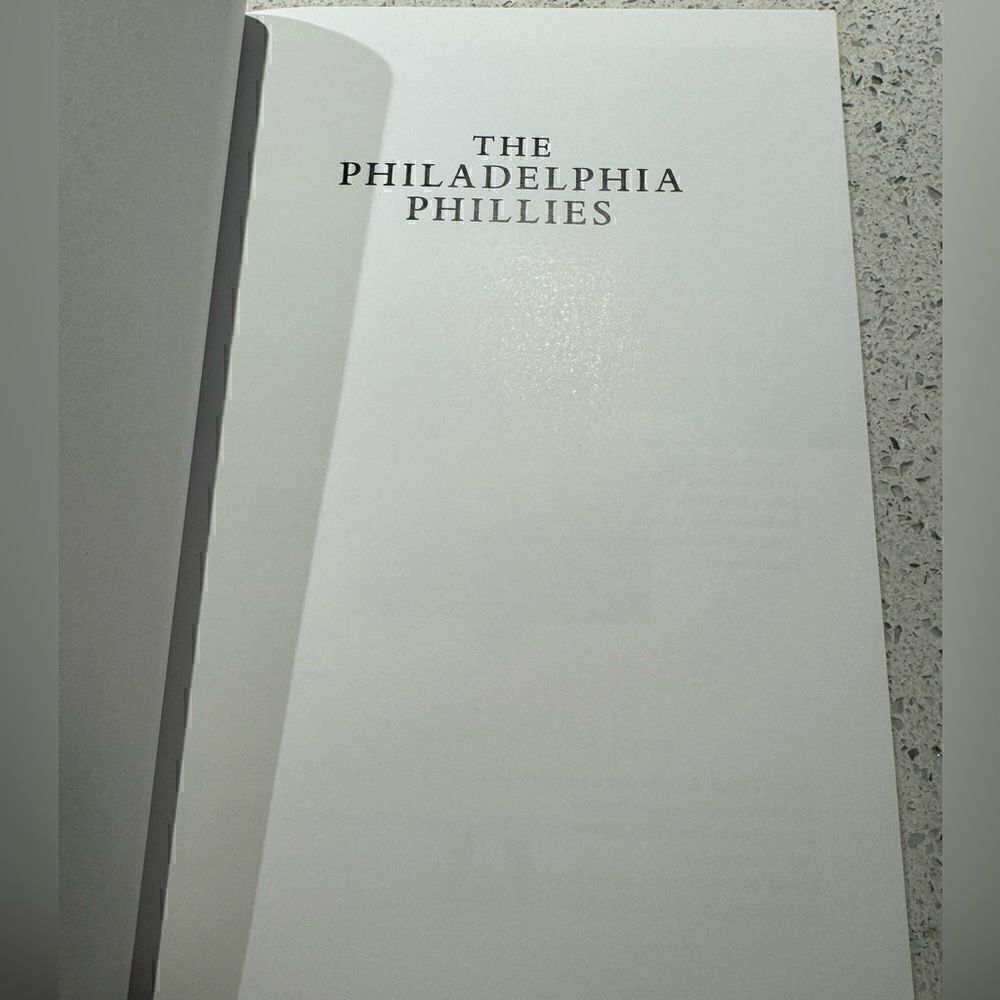 The Philadelphia Phillies Images of Baseball Book - Picture 3 of 5